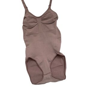 SKIMS Women’s Seamless Bodysuit with Straps Brown Size XXS/XS